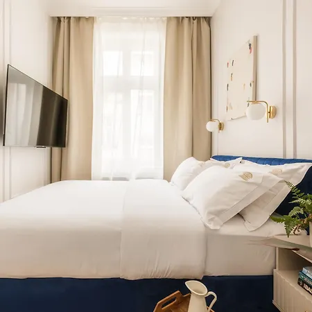 Astor - Fragola Kraków