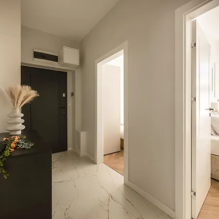 Astor By Fragola Apartment *